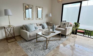 VENTA DE CASA NUEVA CANCUN ARBOLADA LA CEIBA