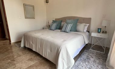 VENTA DE CASA NUEVA CANCUN ARBOLADA LA CEIBA