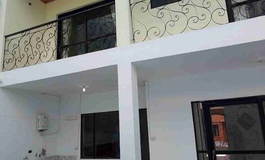 SE VENDE CASA EN EXCELENTE UBICACIÓN EN FUSAGASUGA