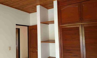 SE VENDE CASA EN EXCELENTE UBICACIÓN EN FUSAGASUGA