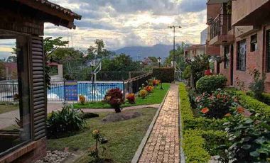 SE VENDE CASA EN EXCELENTE UBICACIÓN EN FUSAGASUGA