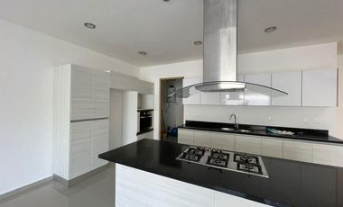 VENTA DE CASA NUEVA CANCUN  AQUA RESIDENCIAL