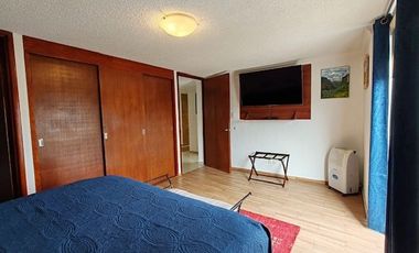 Se Renta Depto. Amueblado en Circuito Novelistas, Cd. Satélite, Edo. de México