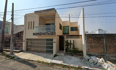EXCELENTE CASA ENR EMATE 29 DE JUNIO 522 GRACIANO SANCHEZ BOCA DEL RIO VERACRUZ!!!
