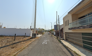 EXCELENTE CASA ENR EMATE 29 DE JUNIO 522 GRACIANO SANCHEZ BOCA DEL RIO VERACRUZ!!!