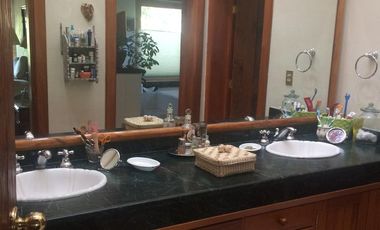 FRACCIONAMIENTO VALLE VERDE CAMINO A OBRAJUELOS CASA DE CAMPO TERRENO 1 HA Y 600 M2 CONSTRUCCION 3 RECAMARAS CUARTO DE SERVICIO TERRAZA PARA EVENTOS