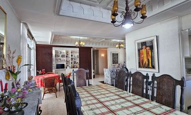 GOOD BUY ALERT! 🏷️ BELOW MARKET VALUE | FREE HOUSE | PRIME CORNER LOT!  📍 FOR SALE: Liveable Corner House 📍 United Parañaque Subdivision 2, Pue