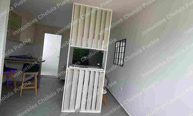 Estudios amueblados en renta, ideal para estudiantes y practicantes, ubicados atrás de la UDLAP.