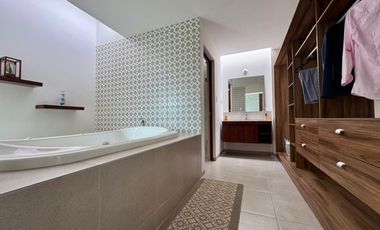 casa nueva en venta fraccionamiento Catara con terreno amplio