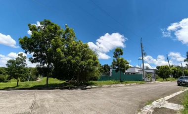Corner lot for sale in Hampton Place Greenwood South Batangas City