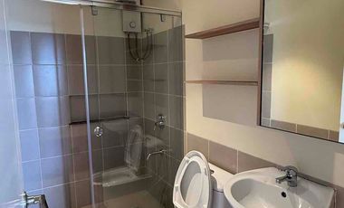 3BR Fully Furnished Corner Lot w/ 1 Parking