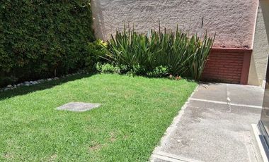 CASA MUY FUNCIONAL Y UBICADISIMA, EN PERFECTO ESTADO