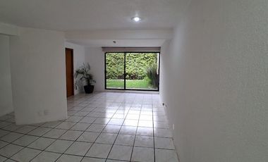 CASA MUY FUNCIONAL Y UBICADISIMA, EN PERFECTO ESTADO