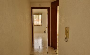 CASA MUY FUNCIONAL Y UBICADISIMA, EN PERFECTO ESTADO