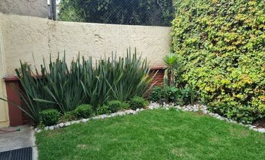 CASA MUY FUNCIONAL Y UBICADISIMA, EN PERFECTO ESTADO