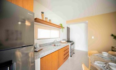 Casa en venta con Recámara en Planta Baja en Caucel