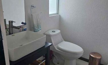 Rento casa en residencial fácil salida a Cdmx