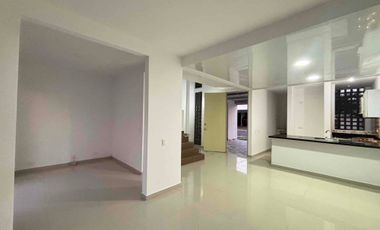 se arrienda casa .en el castillo. jamundi