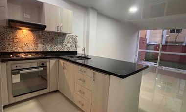 se arrienda casa .en el castillo. jamundi