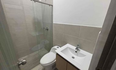 se arrienda casa .en el castillo. jamundi