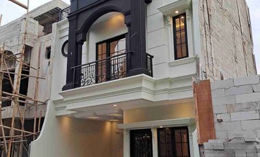 Jual Rumah Classic Modern Plus RoofTop Di Kavling DKI Jagakarsa