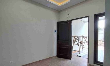 Jual Rumah Classic Modern Plus RoofTop Di Kavling DKI Jagakarsa