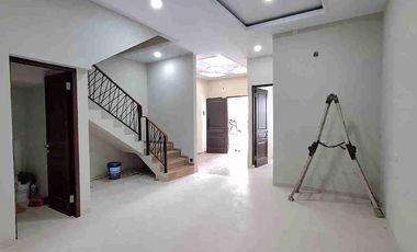 Jual Rumah Classic Modern Plus RoofTop Di Kavling DKI Jagakarsa