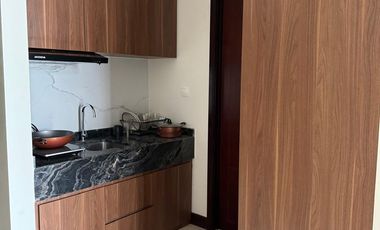 Dijual Apartemen Permata Hijau Suites 1 BR Brand New Tower Ebony Furnished