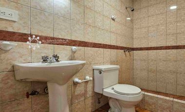 EN VENTA - AMPLIO DEPARTAMENTO DE 3 HABITACIONES EN AV. ORDOÑEZ LASSO