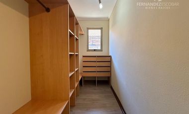 SAN ESTEBAN - VENDE CASA 3D 2B 1E COND. LOS SOLARES