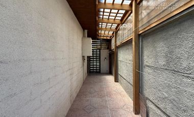 SAN ESTEBAN - VENDE CASA 3D 2B 1E COND. LOS SOLARES