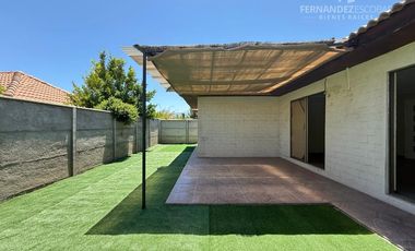 SAN ESTEBAN - VENDE CASA 3D 2B 1E COND. LOS SOLARES