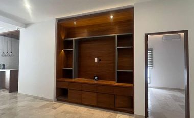 CASA EN VENTA LAGOS DEL SOL CANCUN COLIBRIS