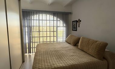 Casa Remodelada en Venta en Col. Monumental, Guadalajara – Excelente Ubicación