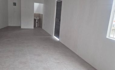 Terreno en Alquiler en el Norte de Guayaquil,  Cerca Ceibos, 1 Oficina,  2 Baños.