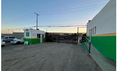 BODEGA EN VENTA SOBRE AV. OASIS