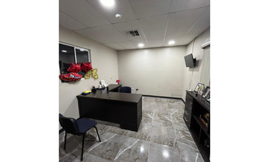 BODEGA EN VENTA SOBRE AV. OASIS