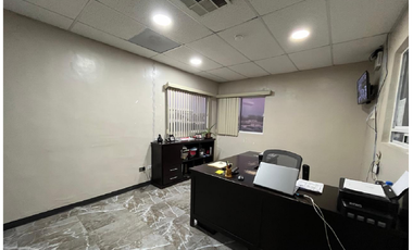 BODEGA EN VENTA SOBRE AV. OASIS