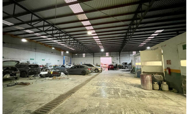 BODEGA EN VENTA SOBRE AV. OASIS