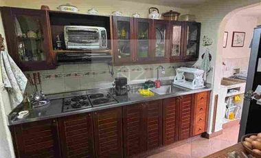 Casa Unifamiliar en urbanización cerrada