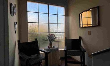 Casa Unifamiliar en urbanización cerrada