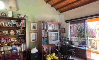 Casa Unifamiliar en urbanización cerrada