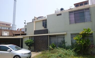 VENTA DE CASA A PRECIO DE TERRENO EN SAN MIGUEL...