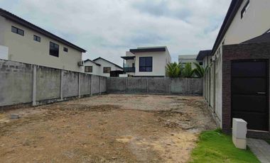 Terreno amplio en venta, Ciudad Celeste
