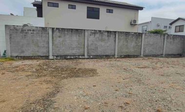 Terreno amplio en venta, Ciudad Celeste