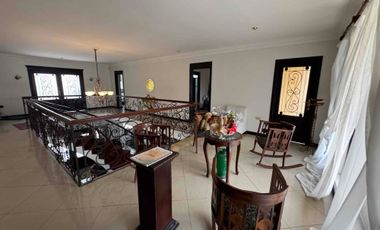 Alquilo o Vendo Casa Santa Cecilia 4 dormitorios y piscina, sin amoblar