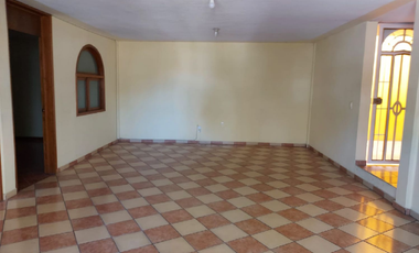 Oficinas en renta en excelente precio y ubicación.