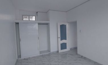 Alquiler de departamento en Alborada cerca al Mi comisariato