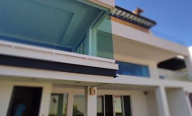 RENTA DE CASA EN VILLAS DEL CAMPESTRE CON ALBERCA