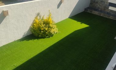 RENTA DE CASA EN VILLAS DEL CAMPESTRE CON ALBERCA